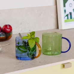 Gläser & Karaffen><noscript><img width=